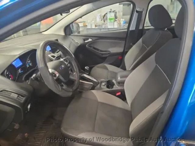 2013 Ford Focus 5dr Hatchback SE - 22988274 - 17