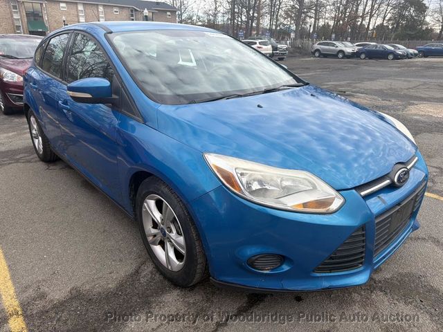 2013 Ford Focus 5dr Hatchback SE - 22988274 - 2