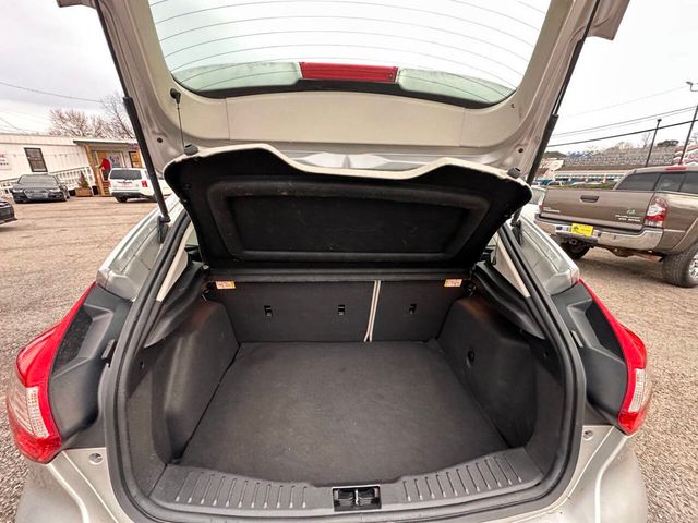 2013 Ford Focus 5dr Hatchback SE - 22987409 - 12