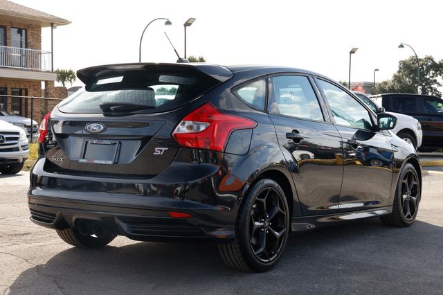 2013 Ford Focus 5dr Hatchback ST - 22966838 - 15