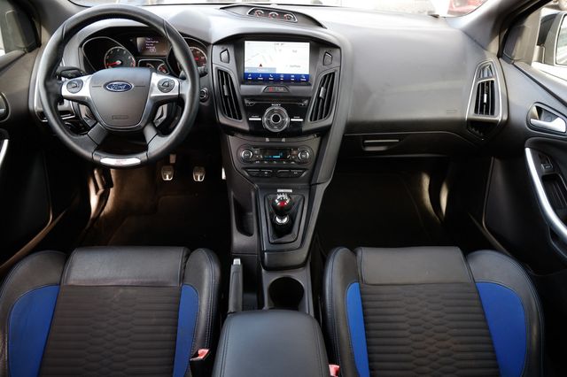 2013 Ford Focus 5dr Hatchback ST - 22966838 - 1