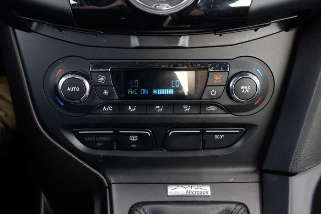 2013 Ford Focus 5dr Hatchback ST - 22966838 - 34