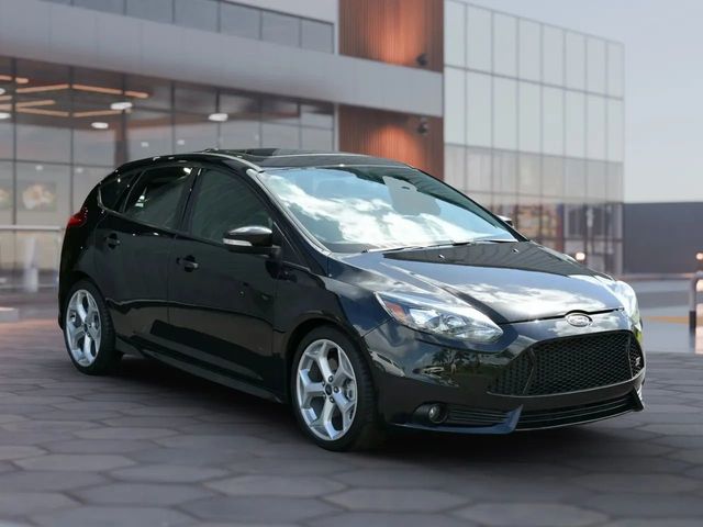 2013 Ford Focus 5dr Hatchback ST - 22938505 - 2