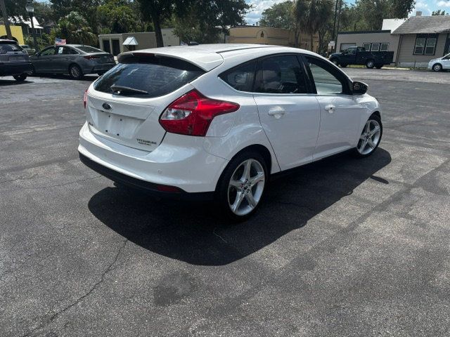 2013 Ford Focus 5dr Hatchback Titanium - 23051593 - 4