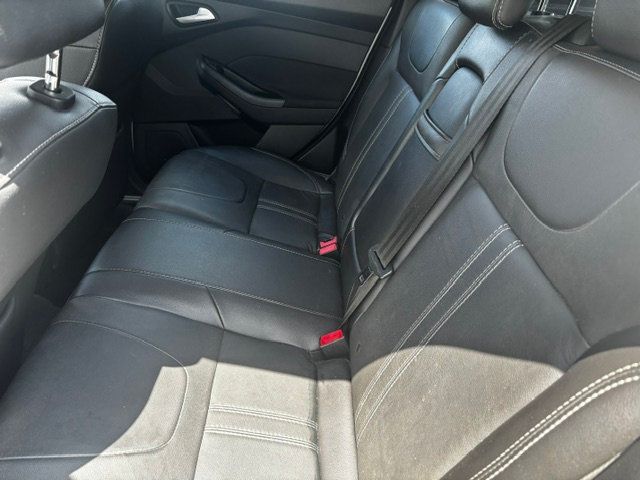 2013 Ford Focus 5dr Hatchback Titanium - 23051593 - 7