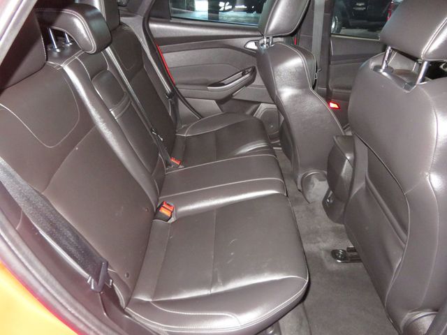 2013 Ford Focus FOCUS ST EXTRA  CLEAN NEW TIRES HATCHBACK MANUAL TRANNY LEATHER  - 23020993 - 27