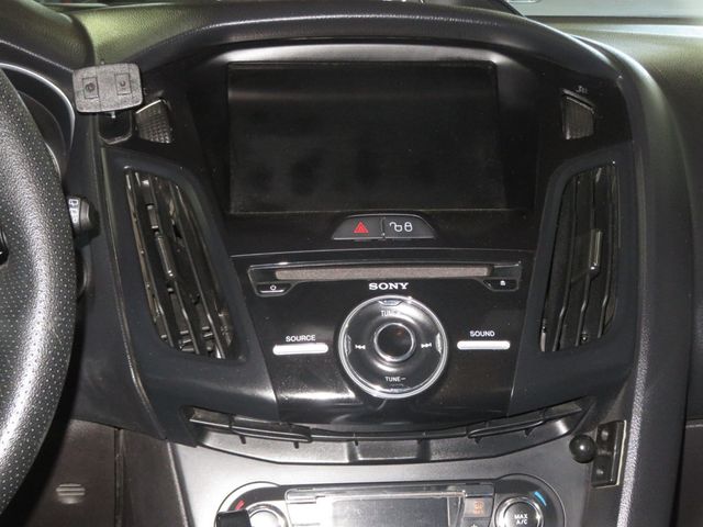 2013 Ford Focus FOCUS ST EXTRA  CLEAN NEW TIRES HATCHBACK MANUAL TRANNY LEATHER  - 23020993 - 36