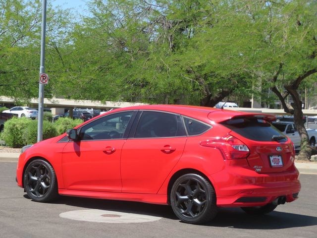 2013 Ford Focus FOCUS ST EXTRA  CLEAN NEW TIRES HATCHBACK MANUAL TRANNY LEATHER  - 23020993 - 4
