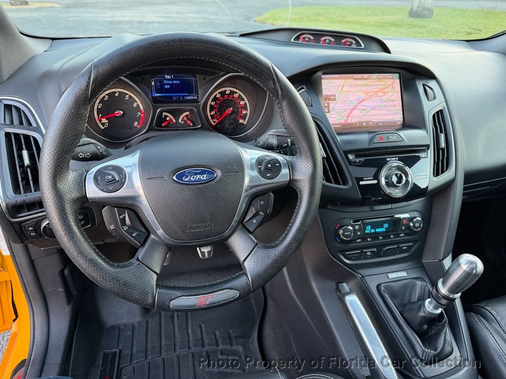 2013 Ford Focus ST Hatchback Recaro Sunroof Manual - 22976716 - 12