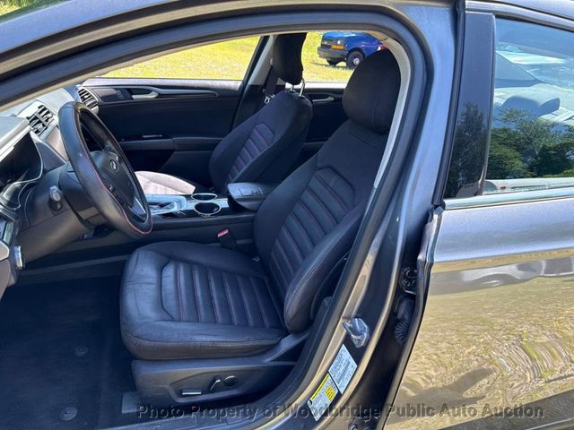 2013 Ford Fusion 4dr Sedan SE FWD - 23054724 - 5