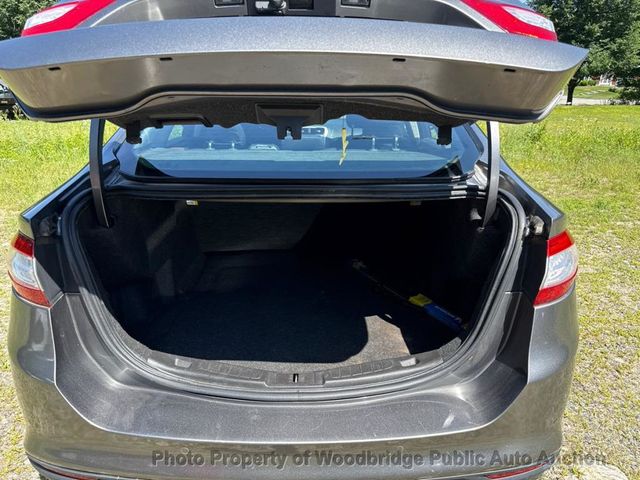 2013 Ford Fusion 4dr Sedan SE FWD - 23054724 - 8