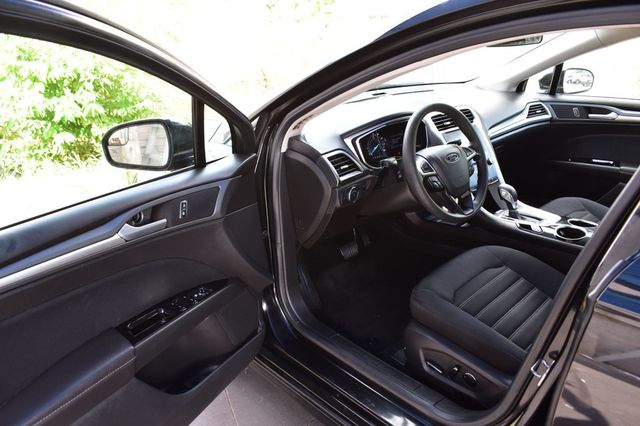 2013 Ford Fusion 4dr Sedan SE FWD - 23061666 - 13
