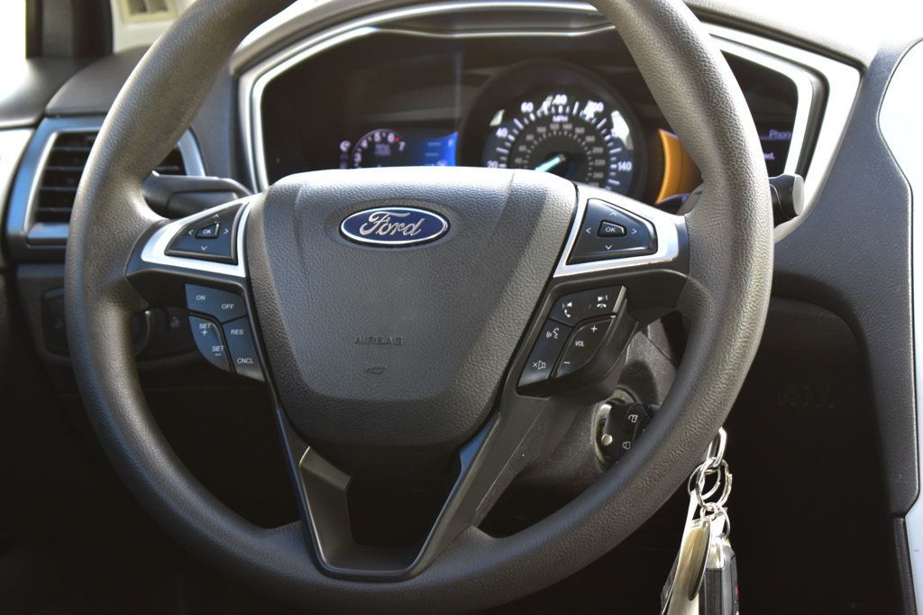 2013 Ford Fusion 4dr Sedan SE FWD - 23061666 - 28