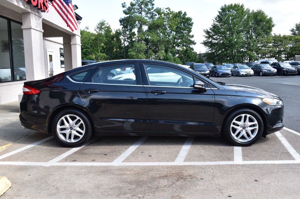 2013 Ford Fusion 4dr Sedan SE FWD - 23061666 - 4