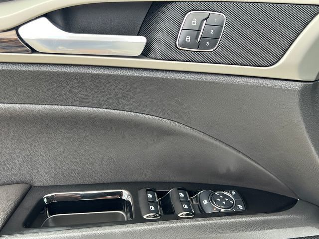 2013 Ford Fusion 4dr Sedan SE Hybrid FWD - 23065046 - 10