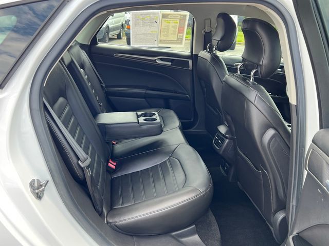 2013 Ford Fusion 4dr Sedan SE Hybrid FWD - 23065046 - 18