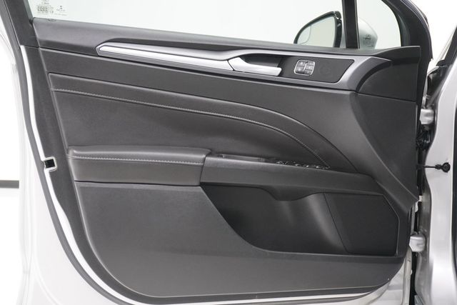 2013 Ford Fusion 4dr Sedan Titanium FWD - 22997071 - 11