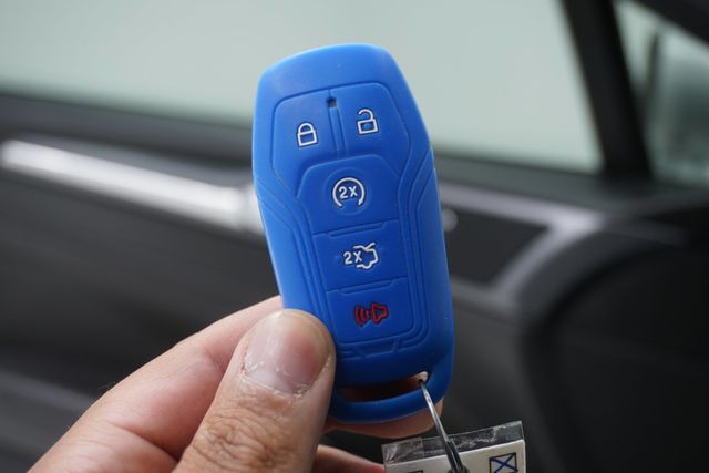 2013 Ford Fusion 4dr Sedan Titanium FWD - 22997071 - 14