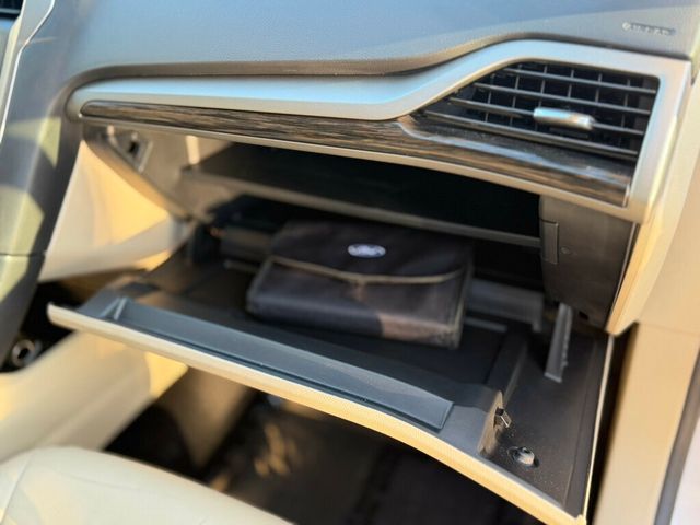 2013 Ford Fusion Hybrid - 22954109 - 32