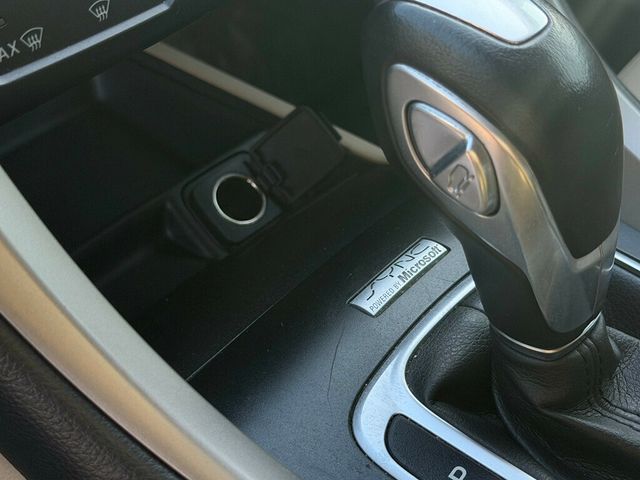 2013 Ford Fusion Hybrid - 22954109 - 36