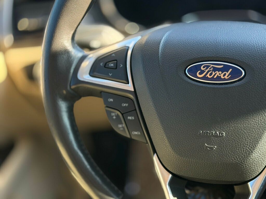 2013 Ford Fusion SE Hybrid - 22954109 - 24