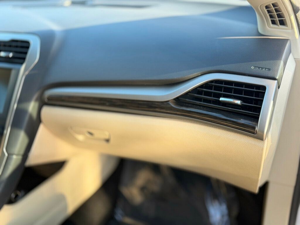 2013 Ford Fusion SE Hybrid - 22954109 - 31