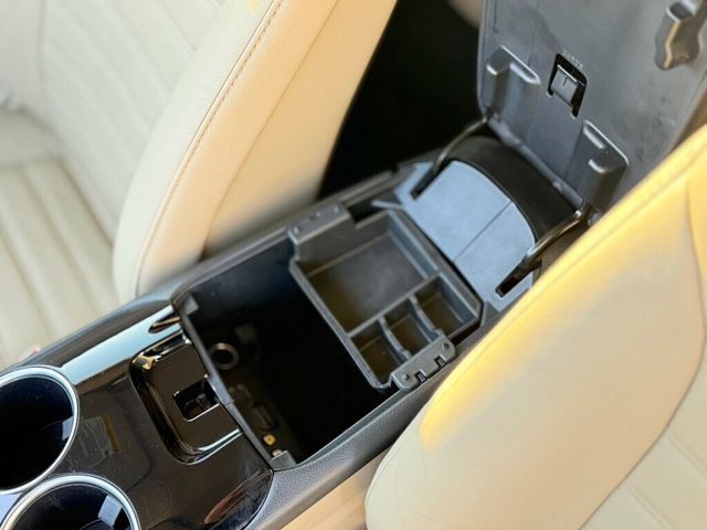 2013 Ford Fusion SE Hybrid - 22954109 - 35