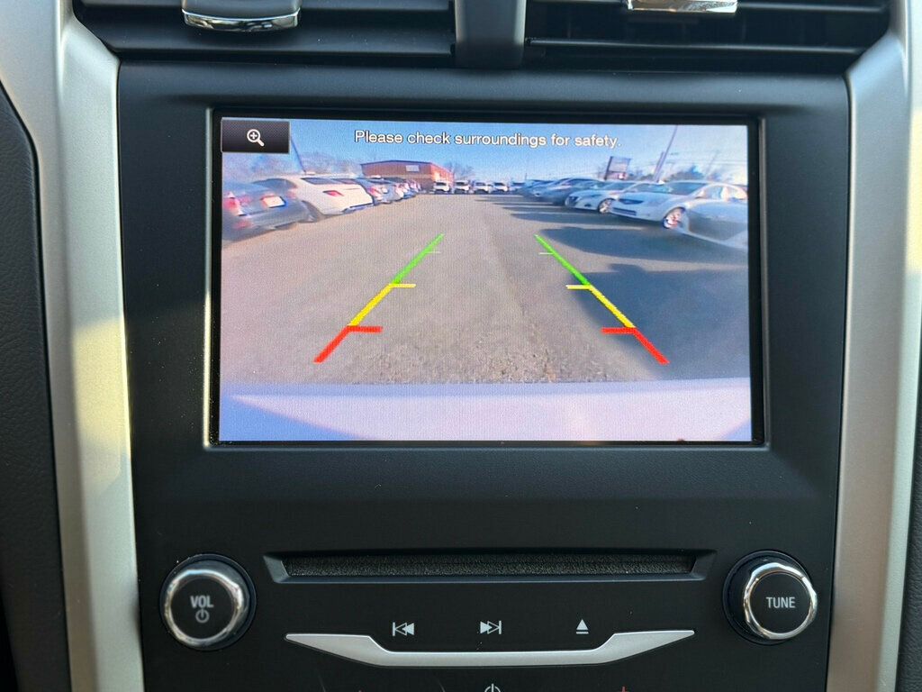 2013 Ford Fusion SE Hybrid - 22954109 - 39