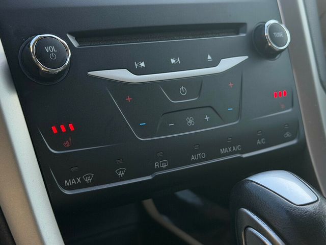 2013 Ford Fusion SE Hybrid - 22954109 - 40