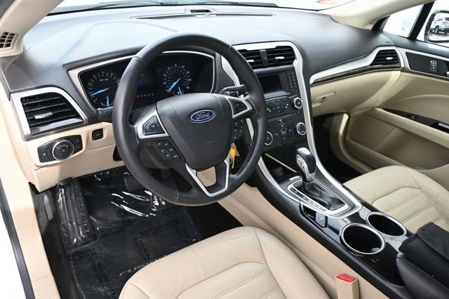 2013 Ford Fusion SE New Tires  - 22983870 - 6