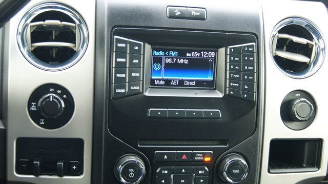 2013 Ford F-150 1 OWNER , JUST SERVICED , VERY CLEAN INSIDE AND OUT  - 22968508 - 9