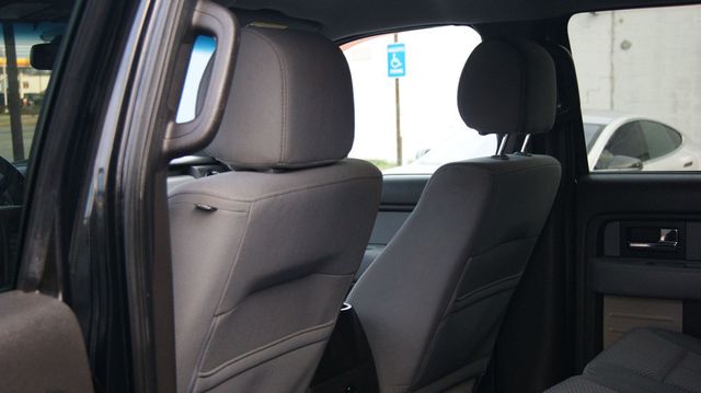 2013 Ford F-150 1 OWNER , JUST SERVICED , VERY CLEAN INSIDE AND OUT  - 22968508 - 31