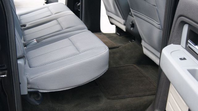 2013 Ford F-150 1 OWNER , JUST SERVICED , VERY CLEAN INSIDE AND OUT  - 22968508 - 36