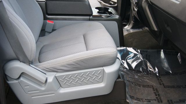 2013 Ford F-150 1 OWNER , JUST SERVICED , VERY CLEAN INSIDE AND OUT  - 22968508 - 44