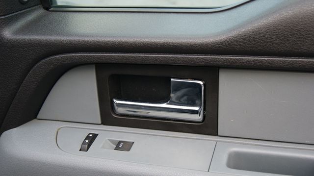 2013 Ford F-150 1 OWNER , JUST SERVICED , VERY CLEAN INSIDE AND OUT  - 22968508 - 48