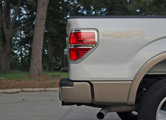 2013 Ford F-150 2013 4x4 Ford F-150 Lariat with Long Bed - 20010264 - 1