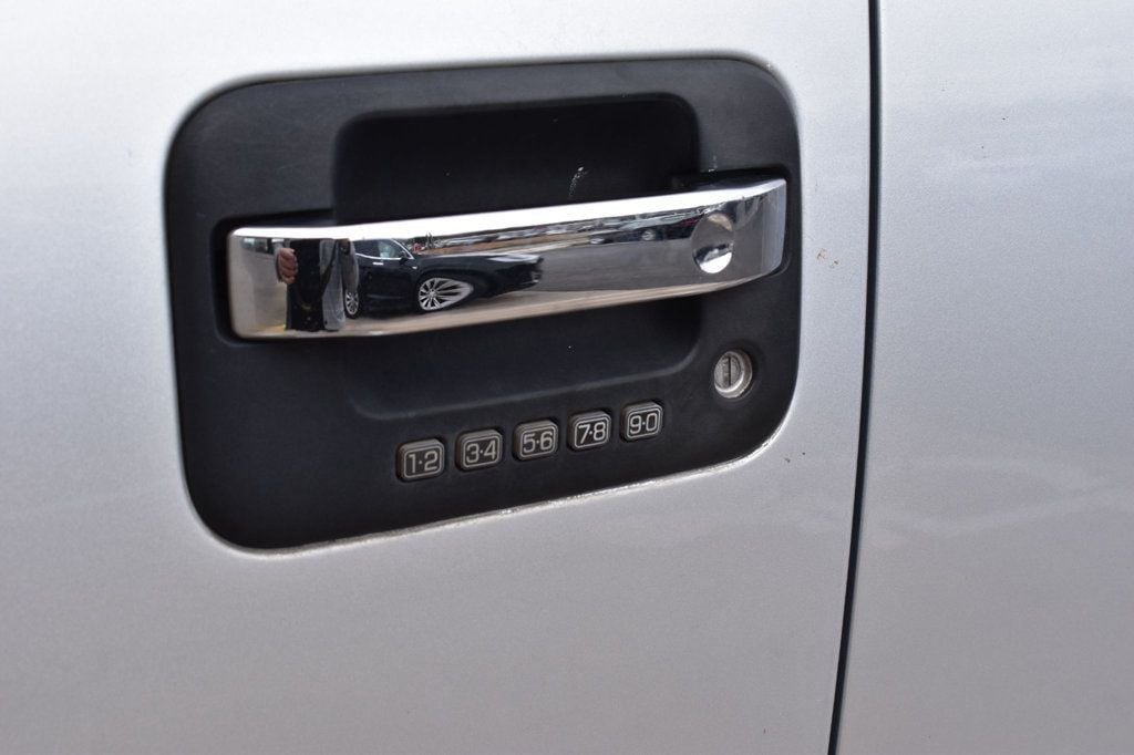 2013 Ford F-150 2WD SuperCrew 145" XLT - 22798786 - 45