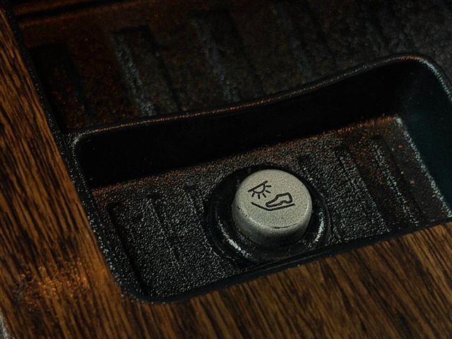 2013 Ford F-150 4WD SuperCab 145" Lariat - 22977662 - 37