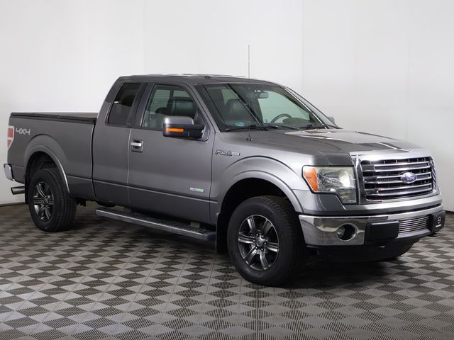 2013 Ford F-150 4WD SuperCab 145" Lariat - 22939128 - 52