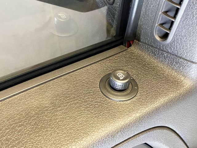 2013 Ford F-150 4WD SuperCrew 145" FX4 - 22961927 - 25