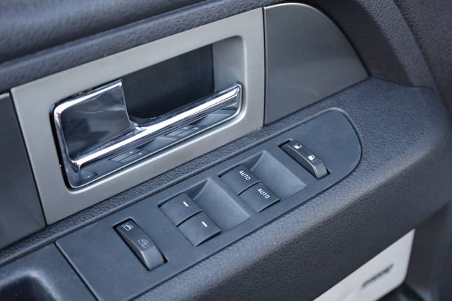 2013 Ford F-150 4WD SuperCrew 145" FX4 - 22932875 - 31