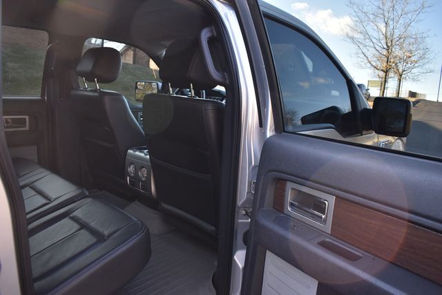 2013 Ford F-150 4WD SuperCrew 145" Lariat - 22982235 - 38