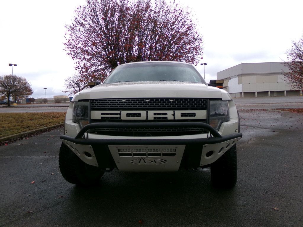 2013 Ford F-150 SVT Raptor photo 3