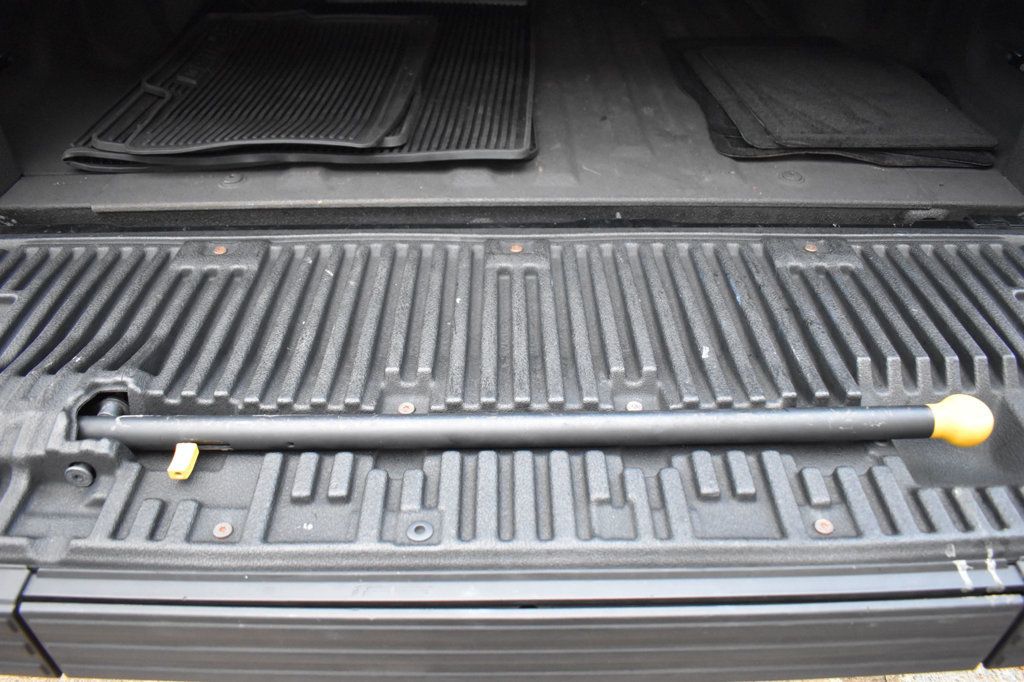 2013 Ford F-150 4WD SuperCrew 145" XLT - 23058616 - 33