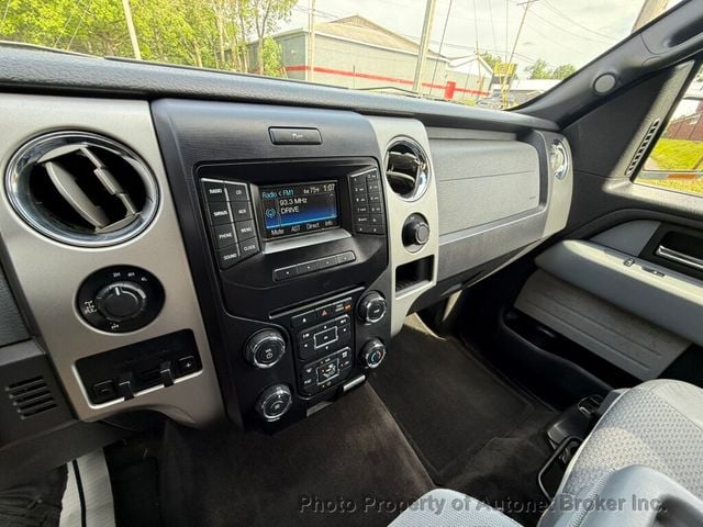 2013 Ford F-150 4WD SuperCrew 145" XLT - 23029514 - 11