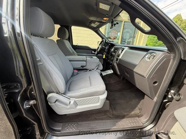 2013 Ford F-150 4WD SuperCrew 145" XLT - 23029514 - 17