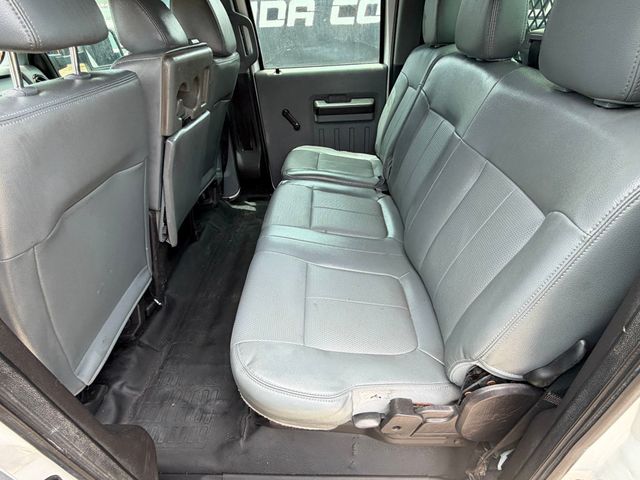 2013 Ford F-350 Crew Cab Flatbed With Liftgate  - 23048595 - 10