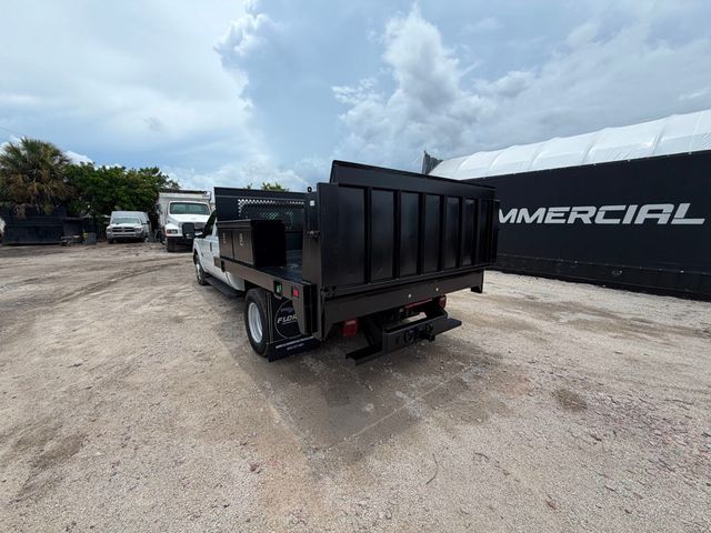 2013 Ford F-350 Crew Cab Flatbed With Liftgate  - 23048595 - 2