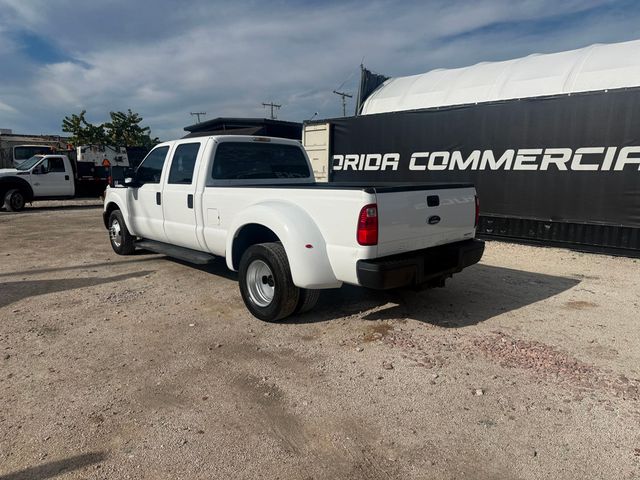 2013 Ford F-350 Crew Cab Pickup Truck  - 22958199 - 3