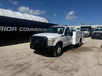 2013 Ford F-350 Utility Service Truck